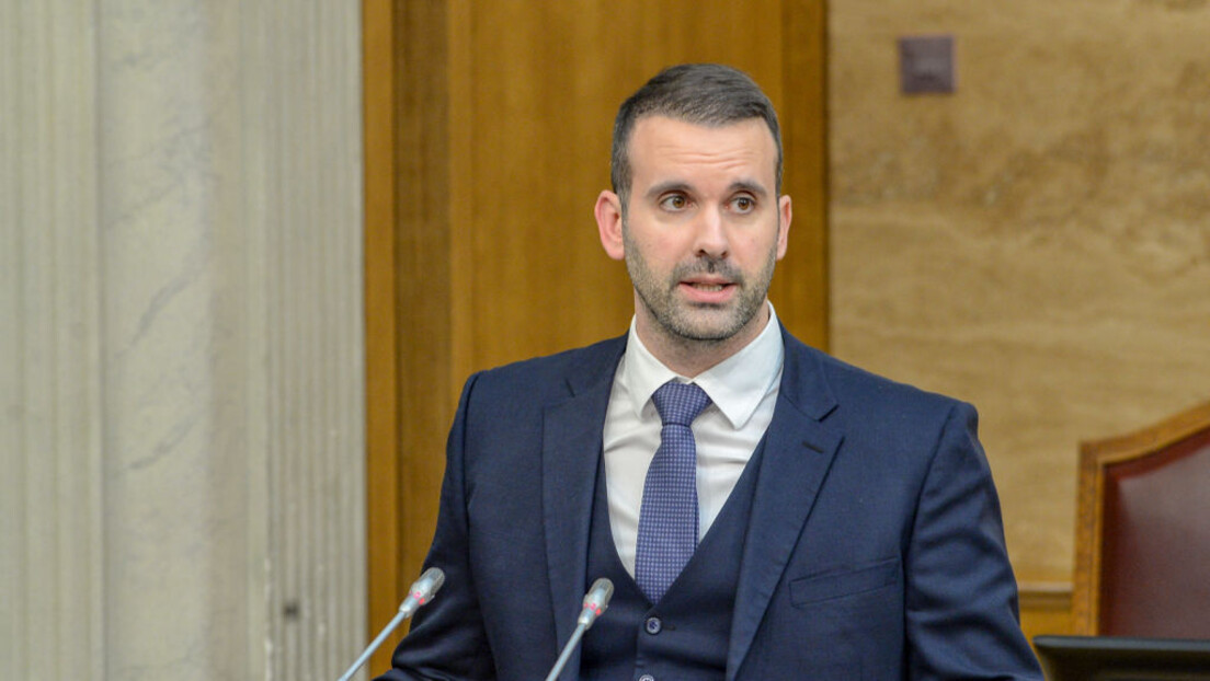 Влада ЦГ: Шарановић одбио да предложи другог кандидата, Влада овластила Спајића да то уради