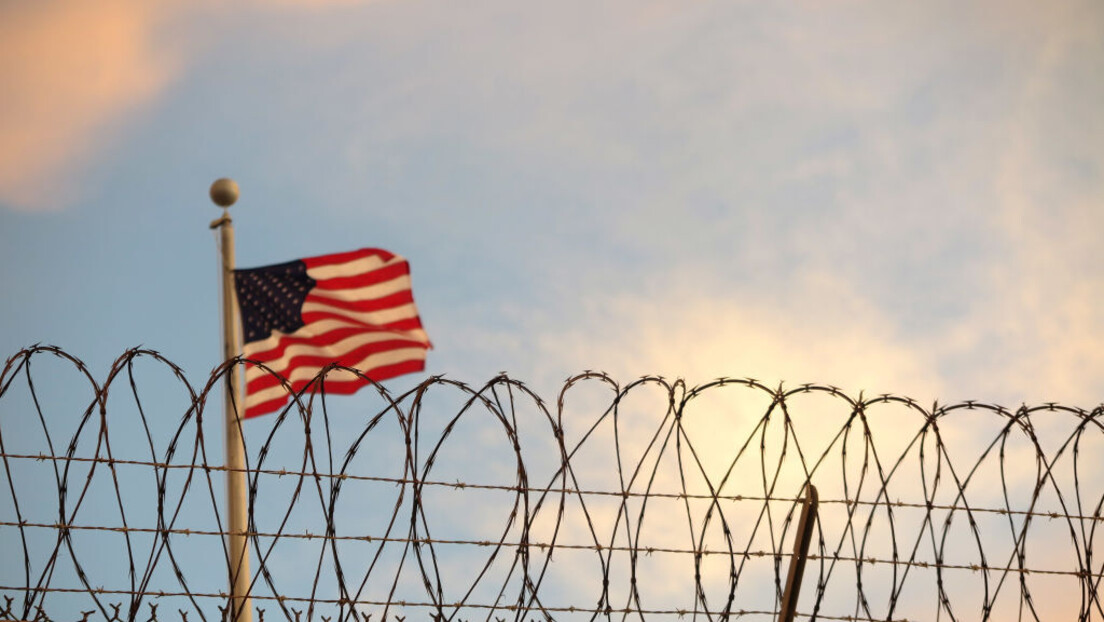 SAD razmatraju upotrebu Gvantanama za smeštaj migranata sa Haitija