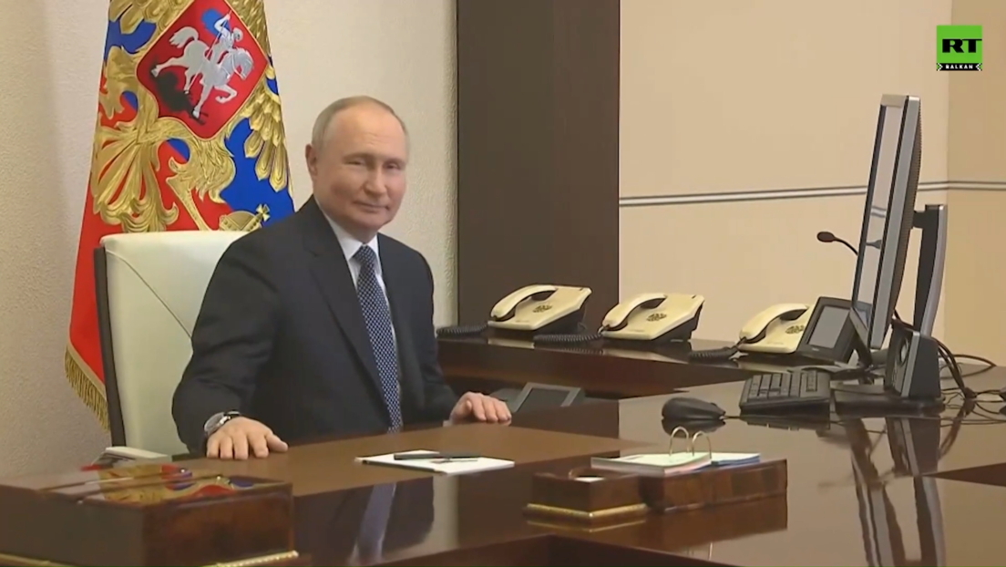 Путин гласао на председничким изборима у Русији