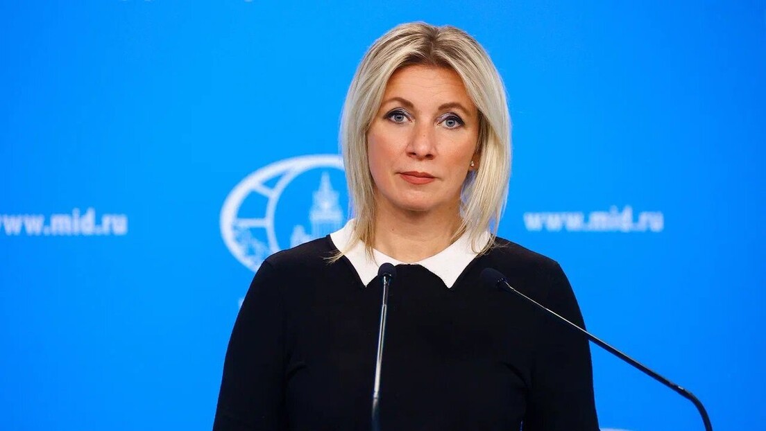 Zaharova: Makron prvo neka prestane da šalje oružje Kijevu