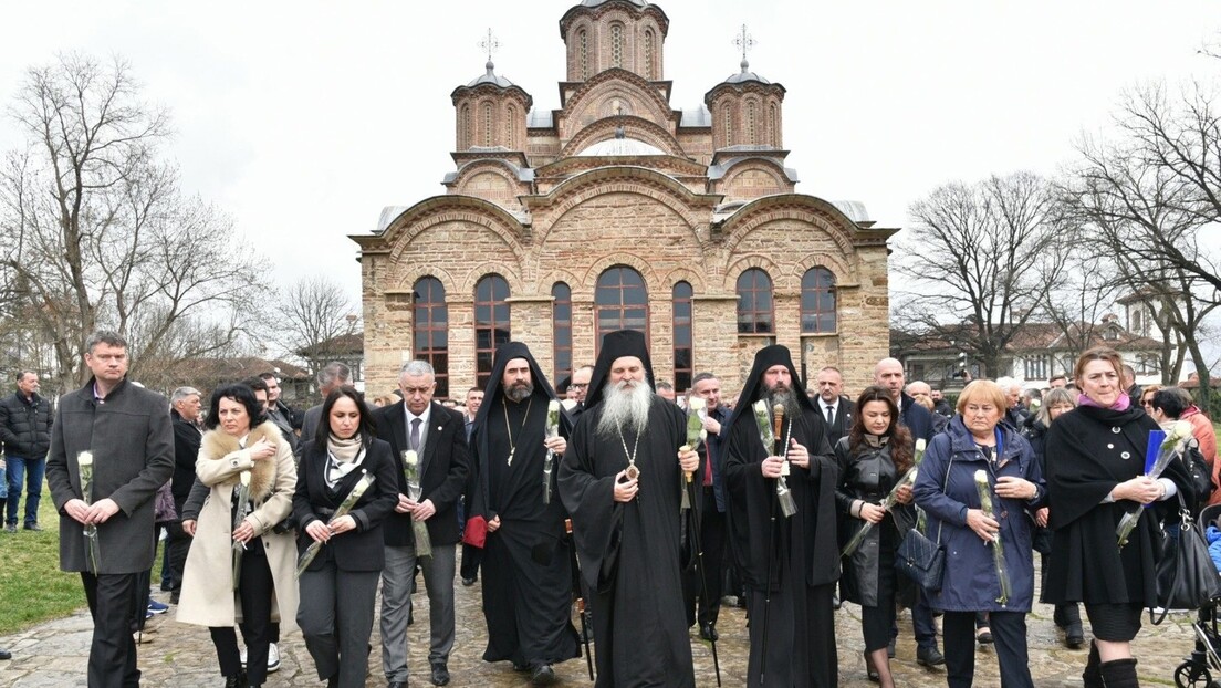 У Грачаници парастосом и свечаном академијом обележена 20. годишњица погрома над Србима