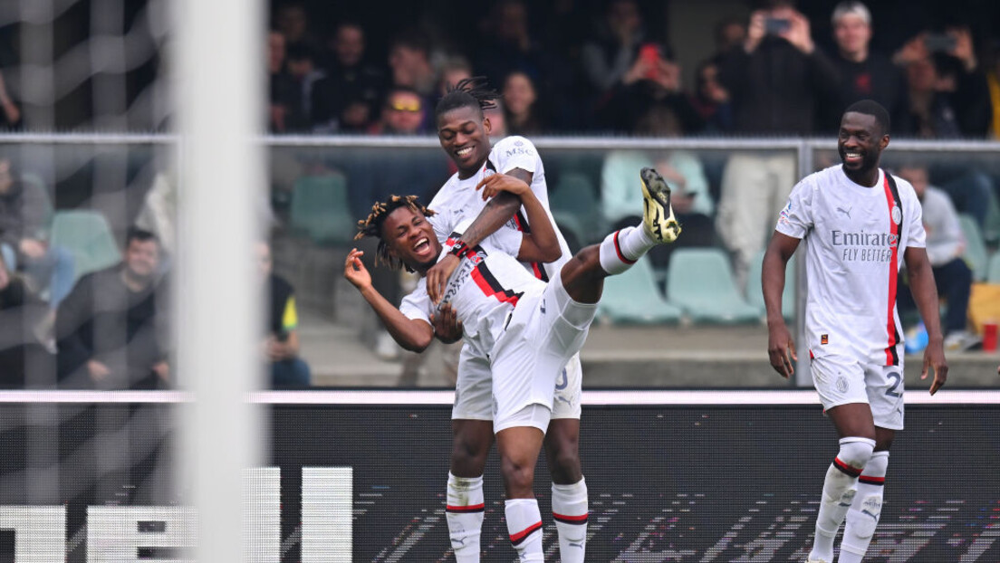 Milan rutinski u Veroni, "roso-neri" pobegli Juventusu