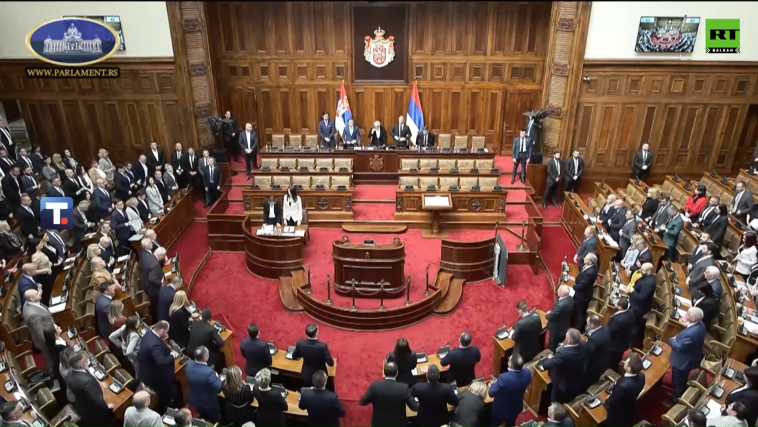 Burna konstitutivna sednica Skupštine Srbije: Rasprava o KiM, izborima, Generalštabu