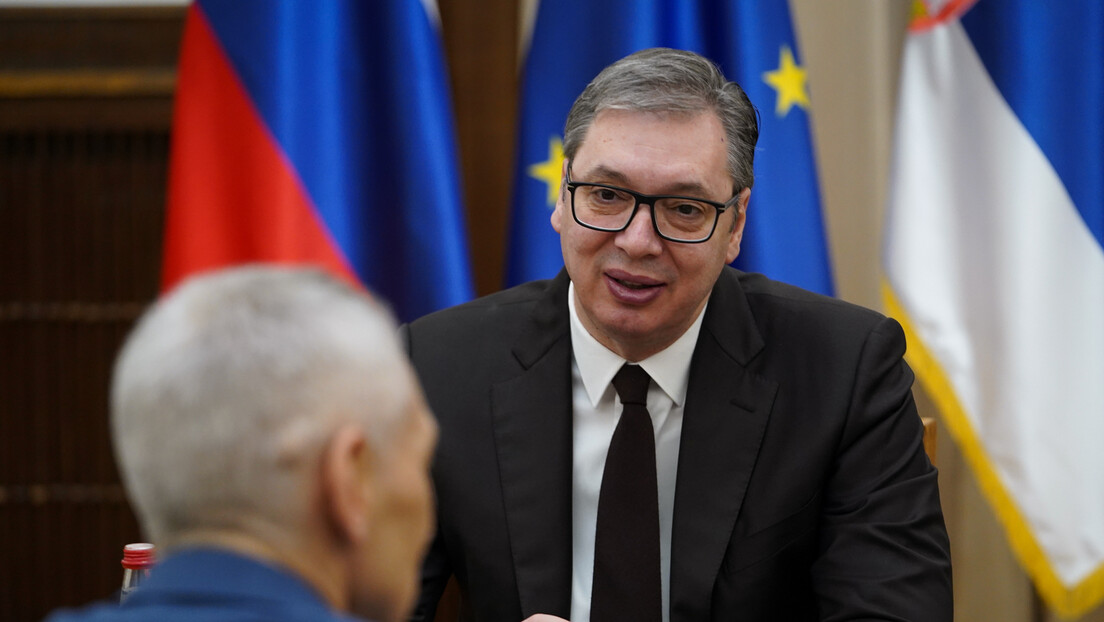 Predsednik Vučić sutra s ambasadorom Bocan Harčenkom