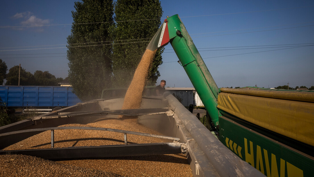 Brisel popustio pod pritiskom Poljske: Uvešće sankcije na uvoz žitarica iz Rusije i Belorusije
