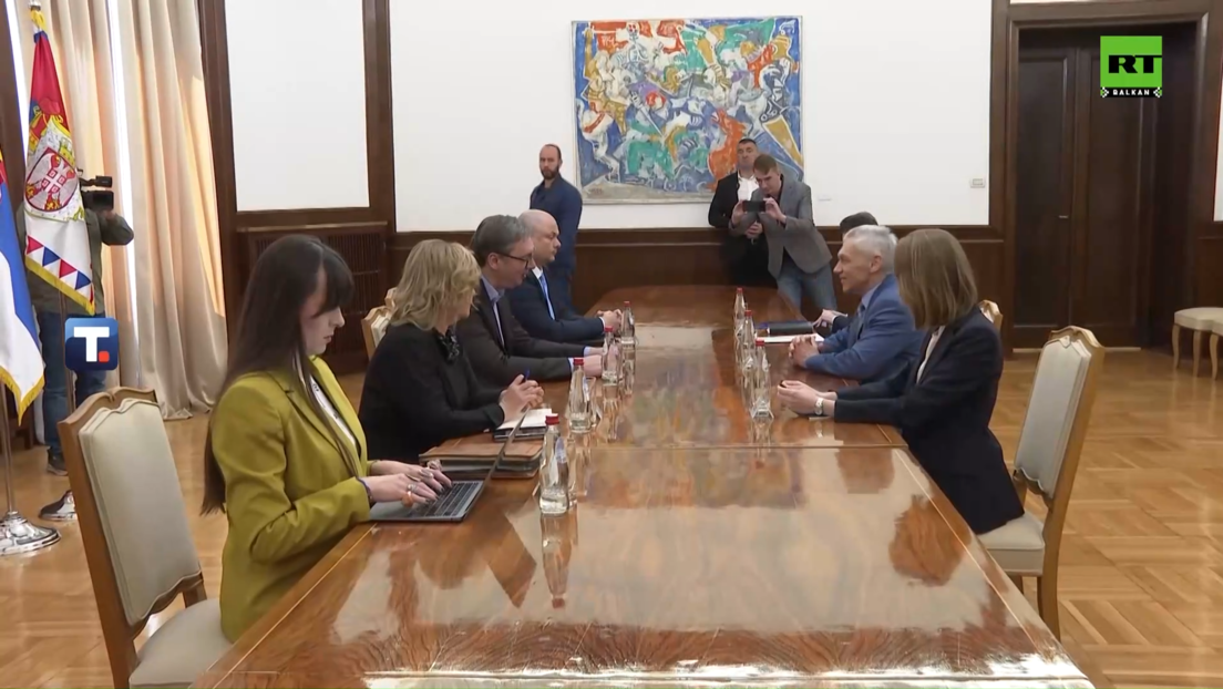 Počeo sastanak predsednika Srbije i ambasadora Bocan Harčenka