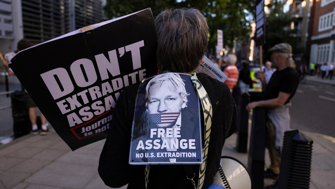 Данас коначна одлука о изручењу Асанжа: Каква ће бити судбина оснивача "Викиликса"