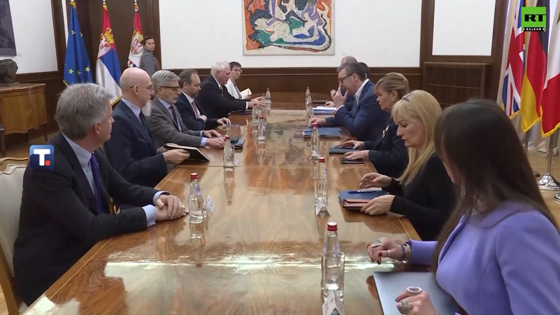 "Nema predaje", na stolu četiri teme: Sastanak Vučića sa ambasadorima Kvinte