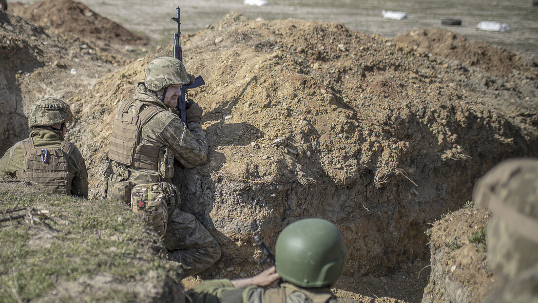 Zelenski se ponovo žali: Ukrajina nije spremna za veliku rusku ofanzivu