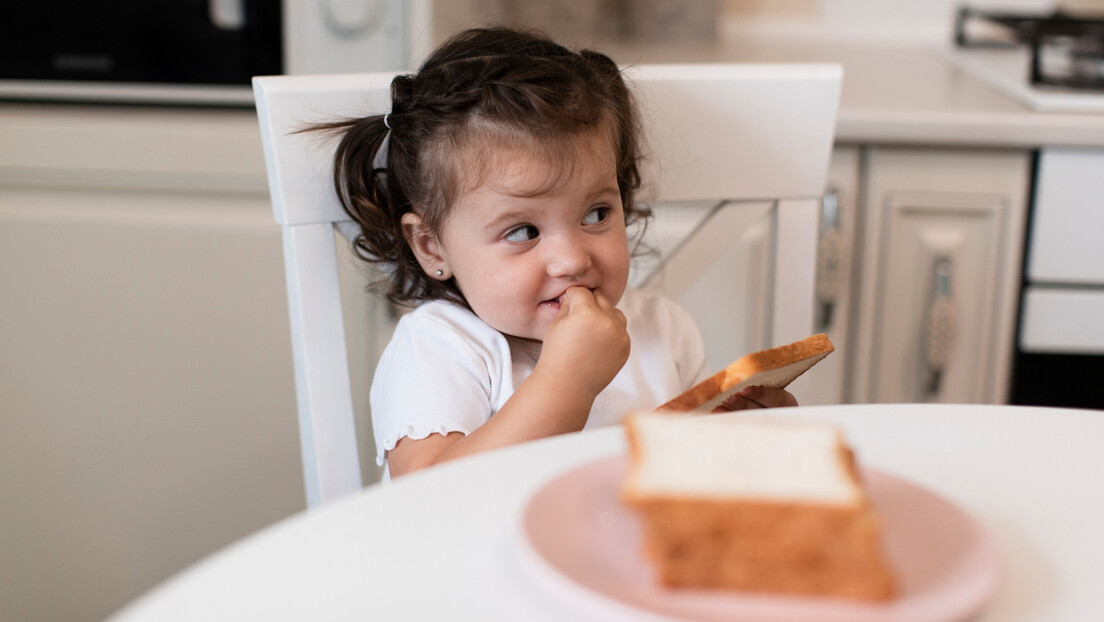 Ako želite da vaša deca imaju zdrav odnos sa hranom, ne govorite im ove stvari