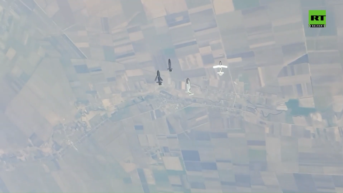 Авиони Су-34 једрећим бомбама уништавају украјинско командно место