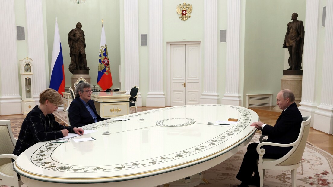 Укратко 2. април: Данке нема осми дан; Путин угостиo Кустурицу у Кремљу