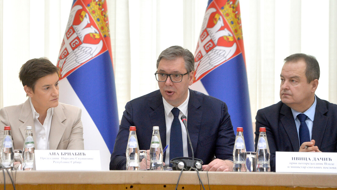 Vanredna sednica Vlade Srbije, Vučić: Putujem u UN da pokušam da sprečim rezoluciju o Srebrenici