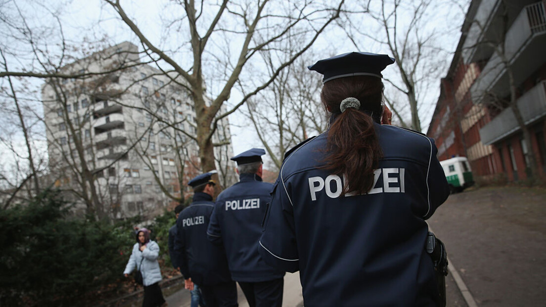 Немачка полиција пуна десничарских екстремиста и теоретичара завере
