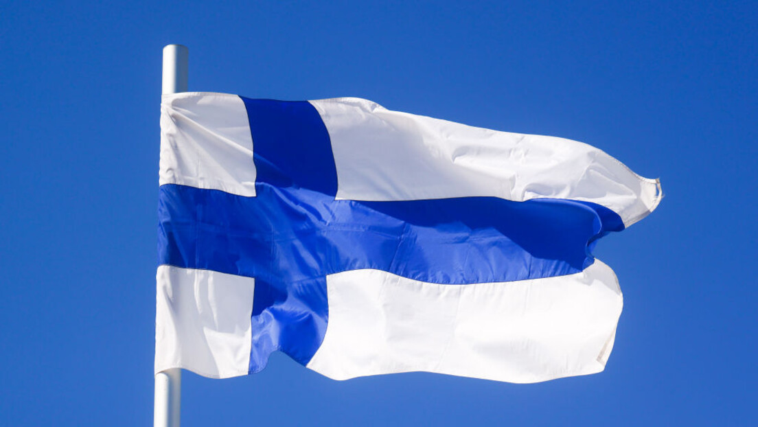 Финска затворила границу са Русијом до даљег