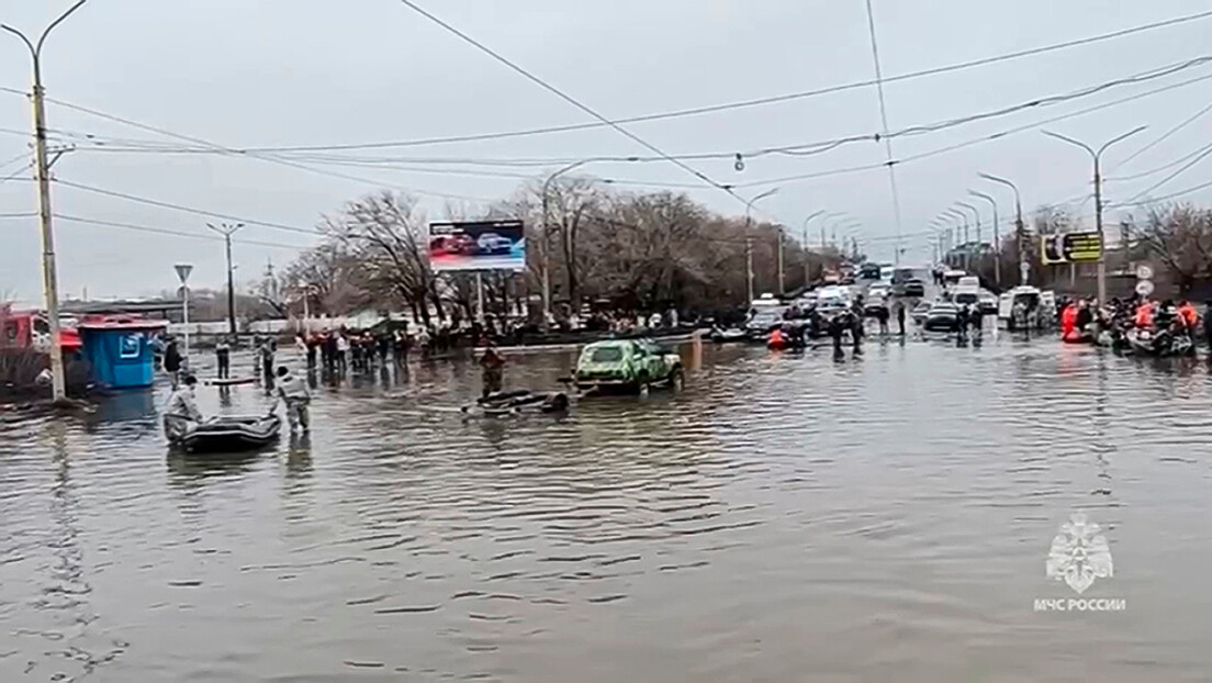 Путин разговарао с министром и гувернером Оренбуршке области о поплавама