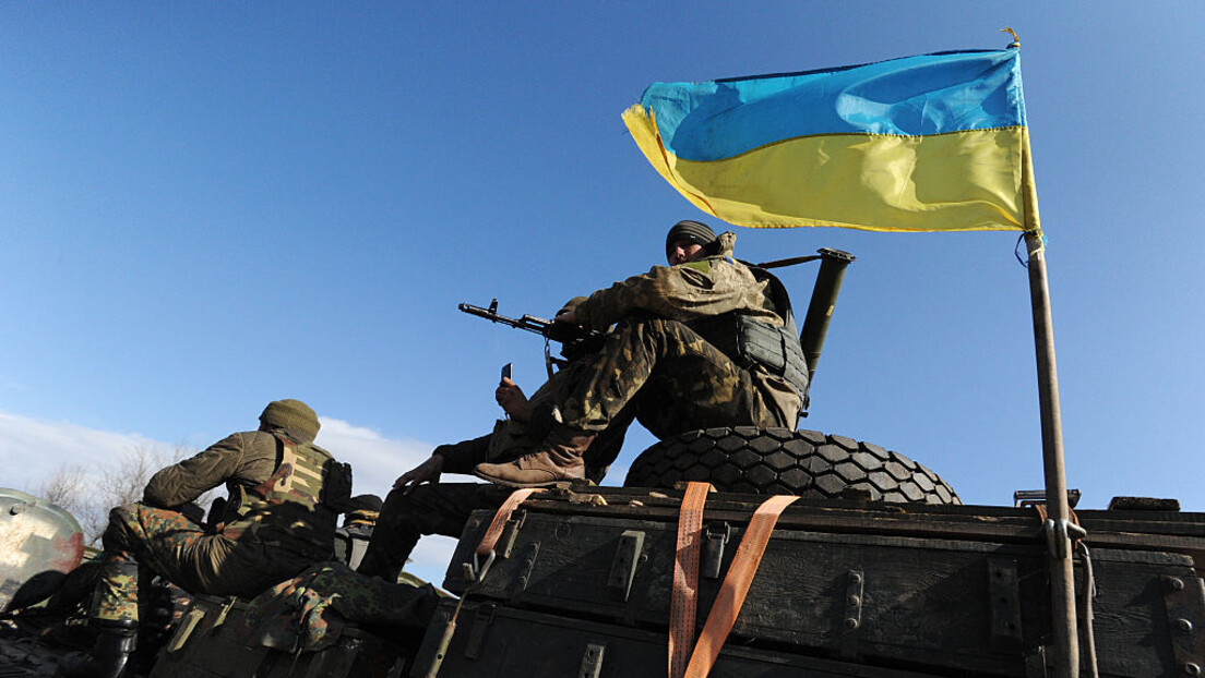 Komandant Kopnene vojske Ukrajine: Svi Ukrajinci se moraju boriti