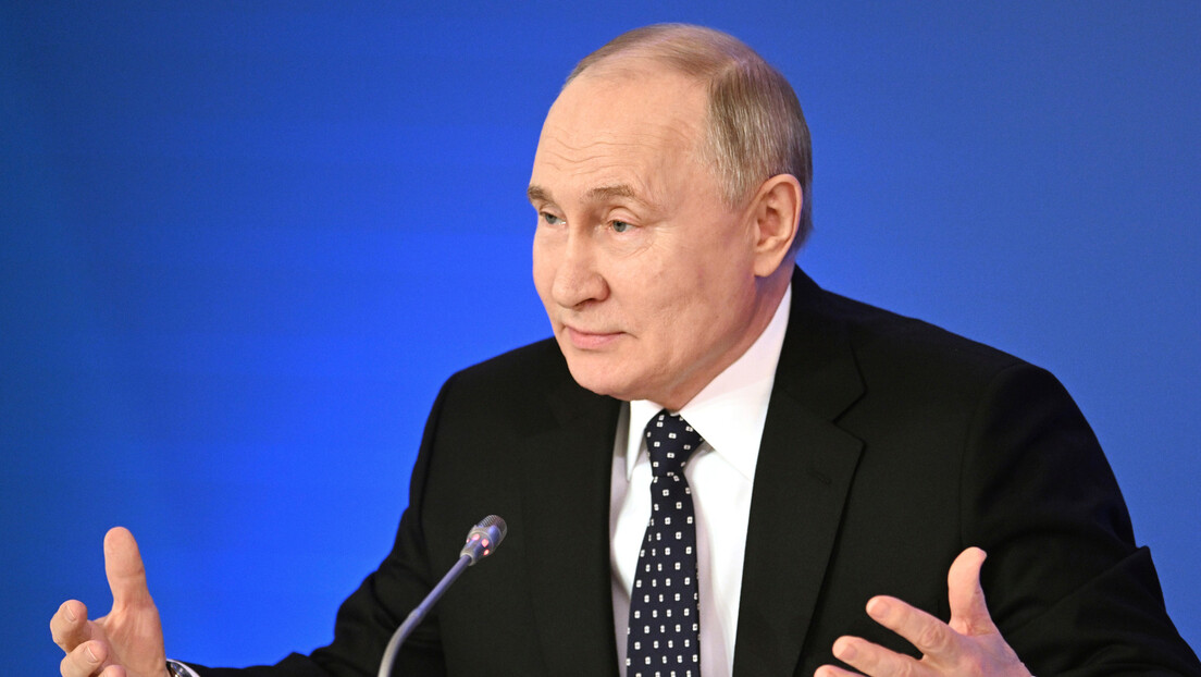 Путин честитао Рамазански бајрам: Желим вам успех, здравље и све најбоље