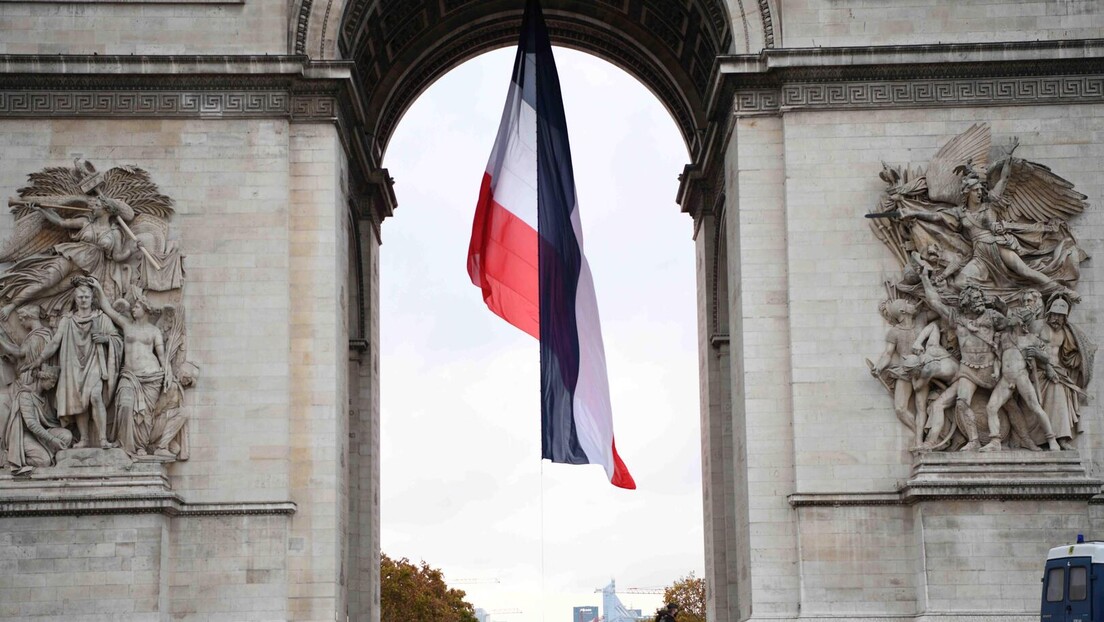 Руска амбасада у Паризу: Нисмо добили позив на прославу 80. година Дана Д