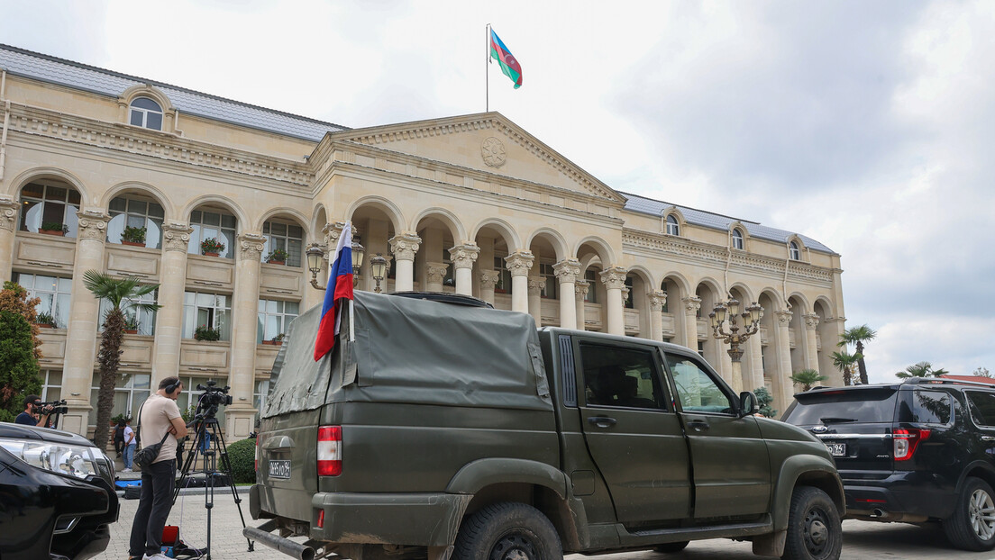 Баку: Руски мировњаци напуштају Нахорно-Карабах (ВИДЕО)