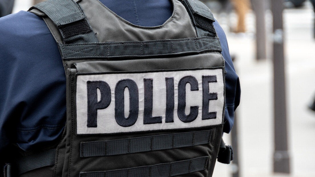 Pariz: Uhapšen muškarac koji je pretio da će se razneti u iranskom konzulatu