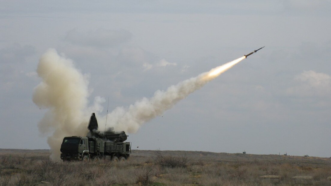 Руски ПВО системи руше све пред собом: Оборени украјински "Су-25", чешки и амерички топови