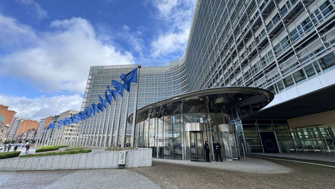 Европски парламент одобрио визну либерализацију за Србе са КиМ