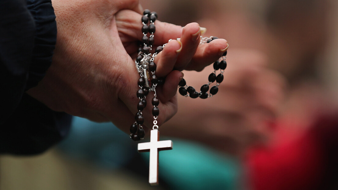 Шпанија оснива фонд за обештећење жртава католичког свештенства