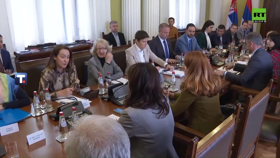 У Скупштини Србије настављени разговори власти и опозиције (ВИДЕО)