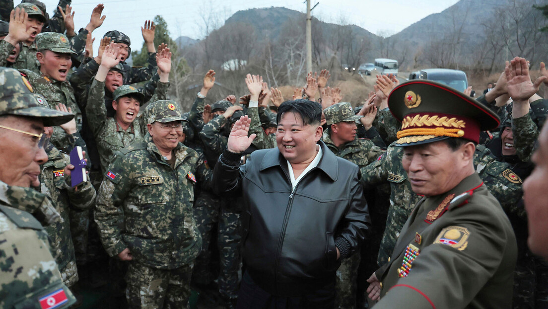 Ким Џонг Ун позива на војну обуку: Нека јача страх наших непријатеља
