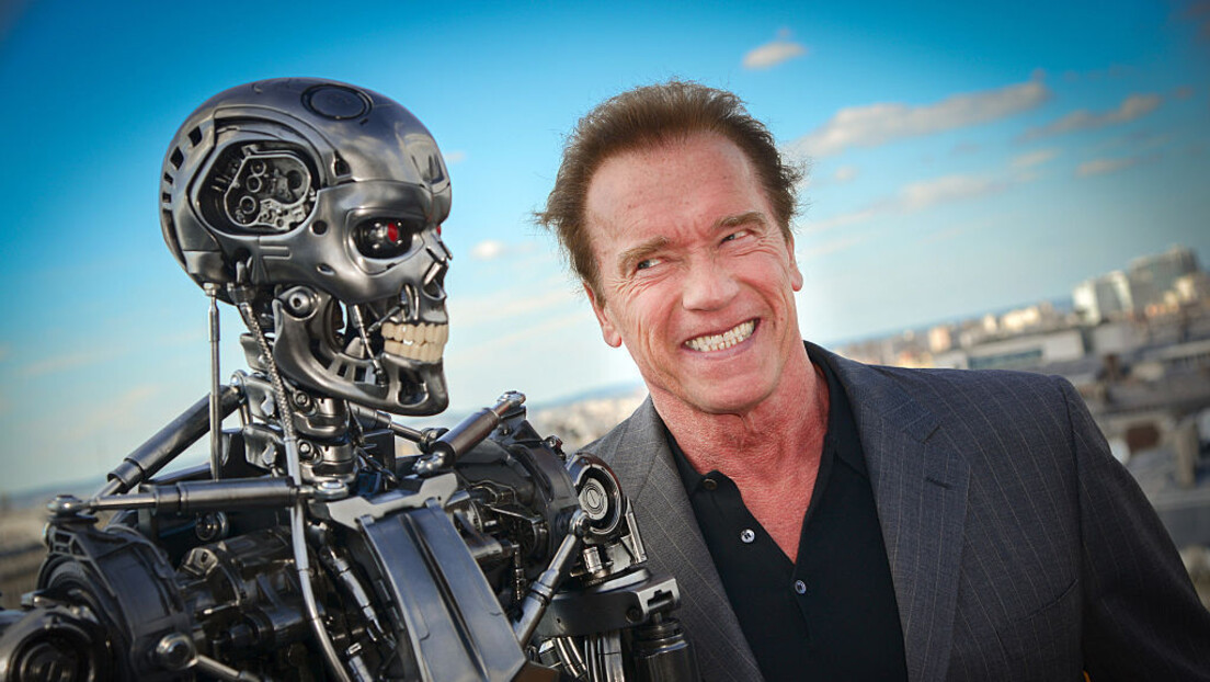 Tvorac "Terminatora" kaže da bi veštačka inteligencija mogla da ga zameni - ali ne i Švarcenegera