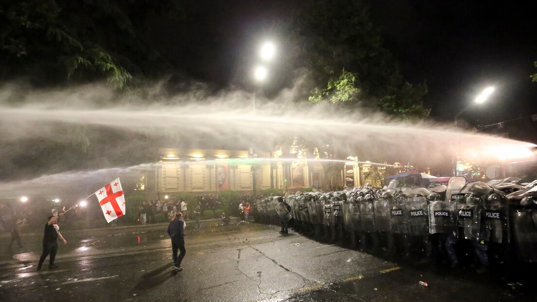 Na protestu u Gruziji uhapšeno više od 60 ljudi, povređeno šest policajaca