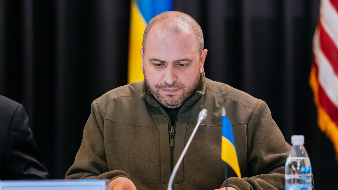 Украјински медији: Умеров се повлачи с места министра одбране Украјине