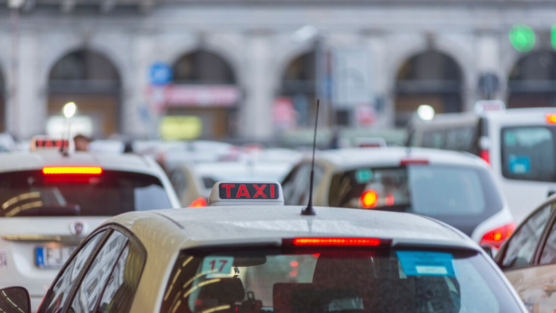 Šapić: Od srede taksi vozila u Beogradu moraju da budu bele boje