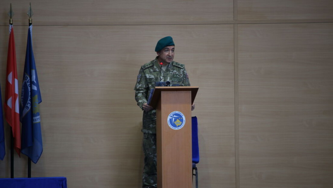 Командант Кфора: Остајем у блиском контакту са начелником Генералштаба Војске Србије