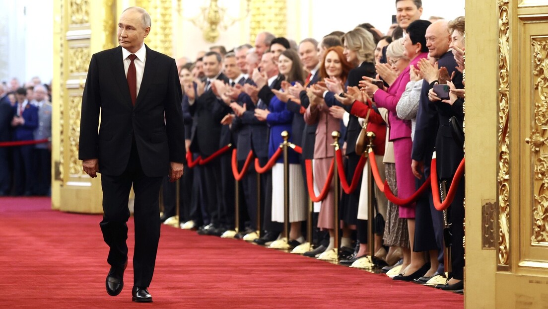 Стижу честитке председнику Русије: Путин наставља да јача суверенитет