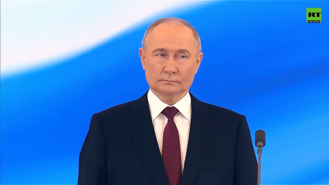 Путинова инаугурација у 106 секунди (ВИДЕО)