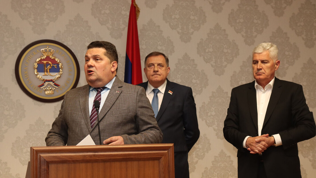 Stevandić: Dok u Evropi spaljuju Kuran, Dodik prisustvuje otvaranju džamije
