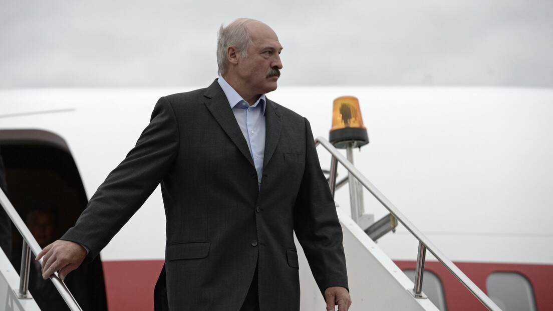 Lukašenko: Napeto na zapadnim i južnim granicama Belorusije