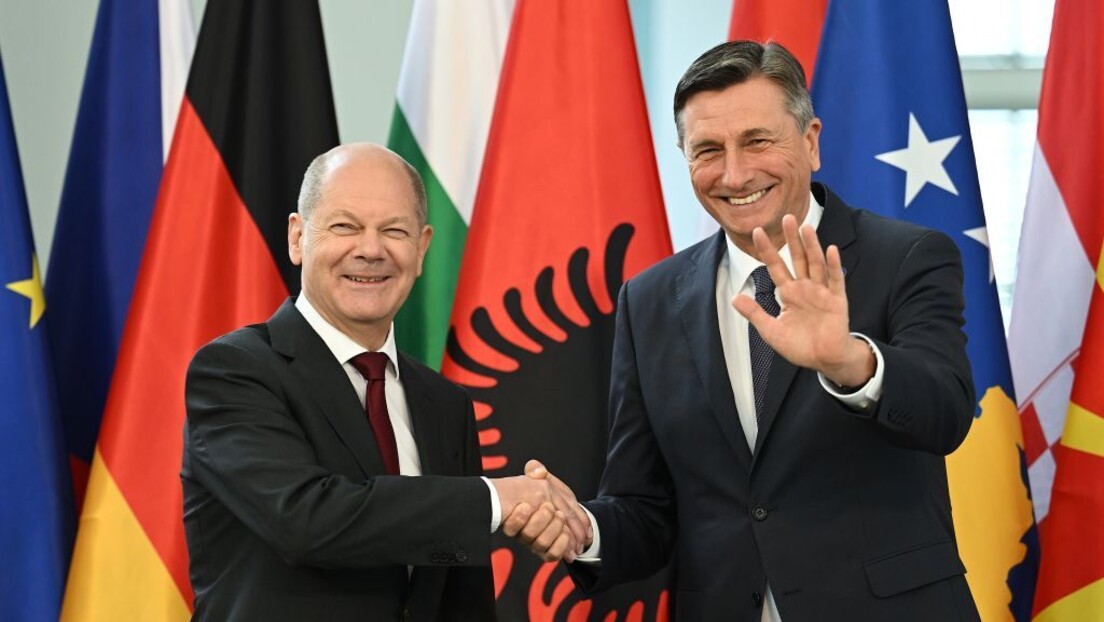 "Nepristrasni" Pahor napao predsednika Srbije: To su bezobrazne i neprikladne izjave!