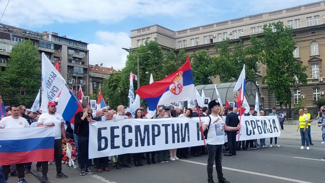 "Besmrtni puk": Zajednički marš Srba i Rusa u čast predaka