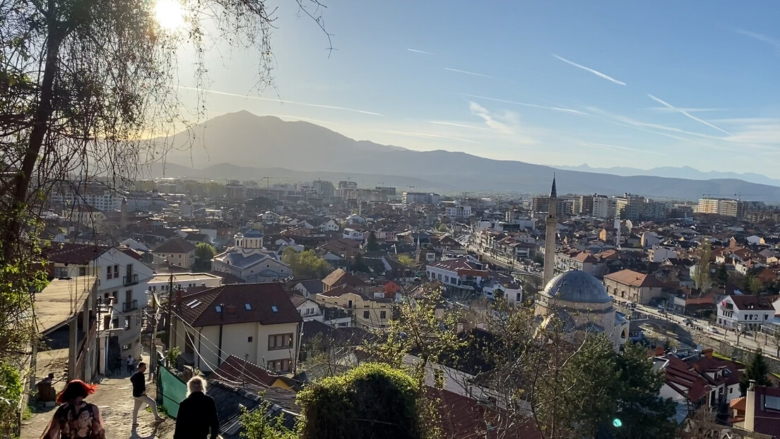 Slavni grade na Bistrici: Sve više hodočasnika u Prizrenu (VIDEO)