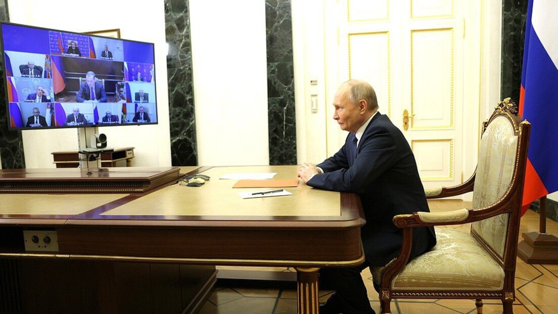 Putin sa Savetom bezbednosti Rusije: Prioritet odnosi sa državama bivšeg SSSR-a