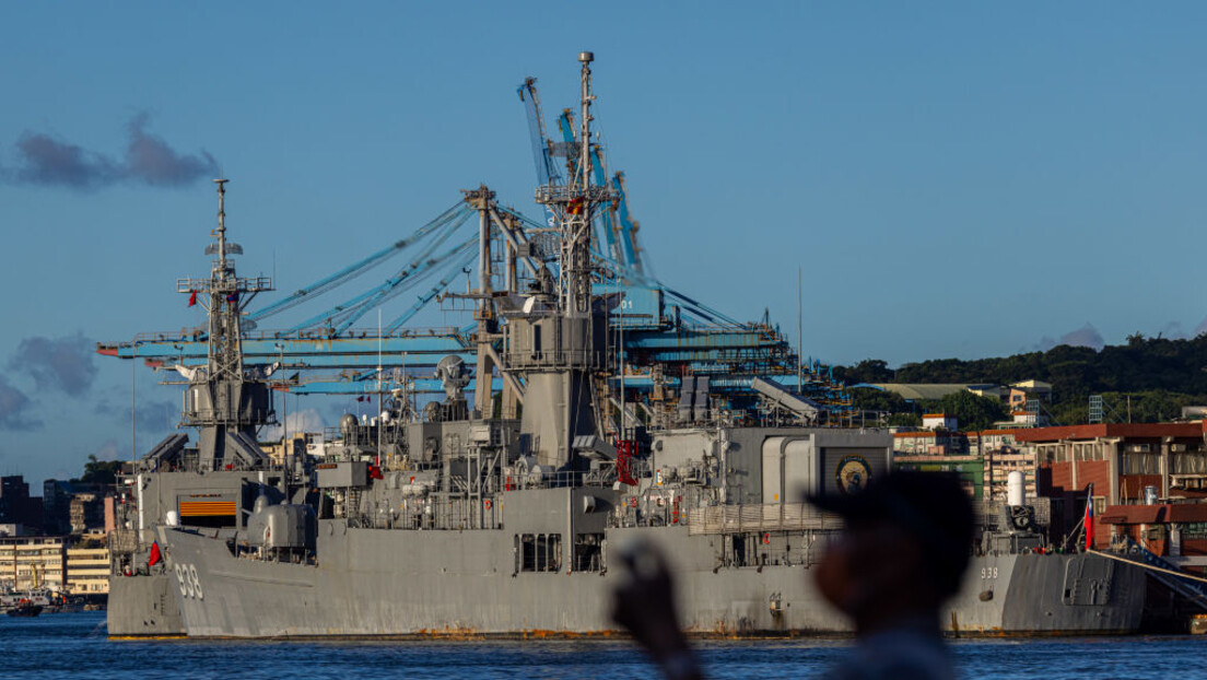 Непланирани морски сусрети: Морнарице САД и Тајвана у априлу у тајности одржале пацифичке вежбе