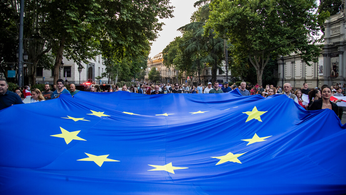EU protiv Evrovizije: Diskreditacija simbola koji spaja sve Evropljane