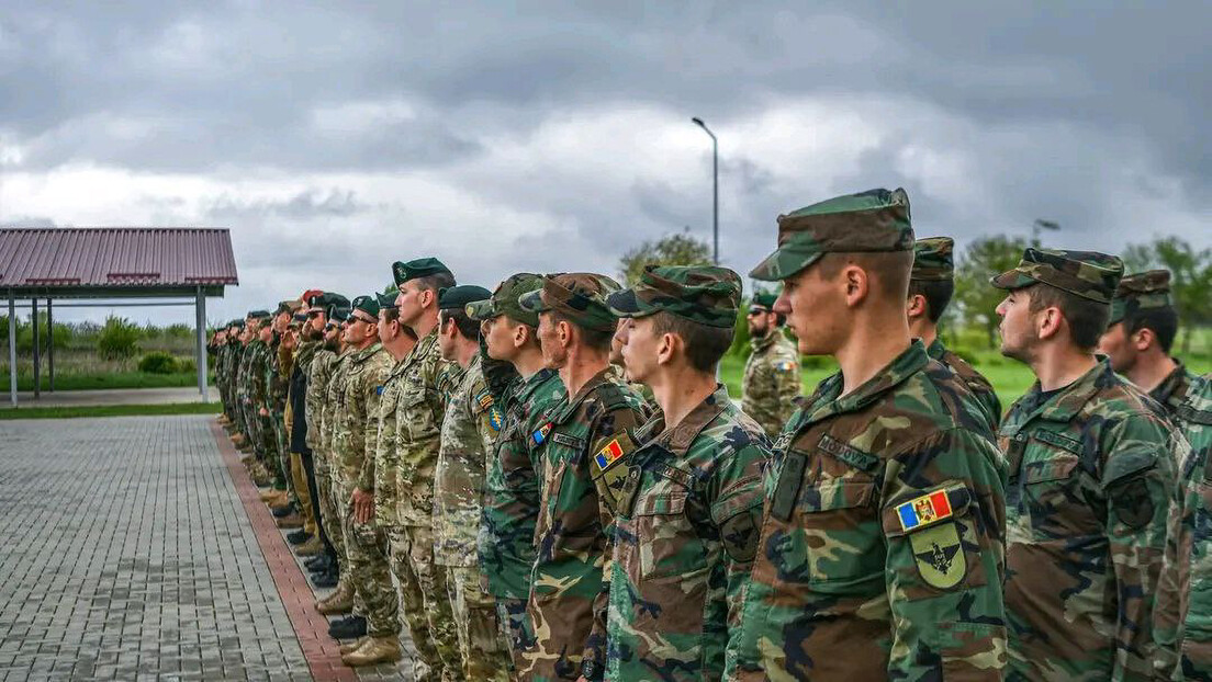 Почела командно-штабна вежба НАТО у Молдавији