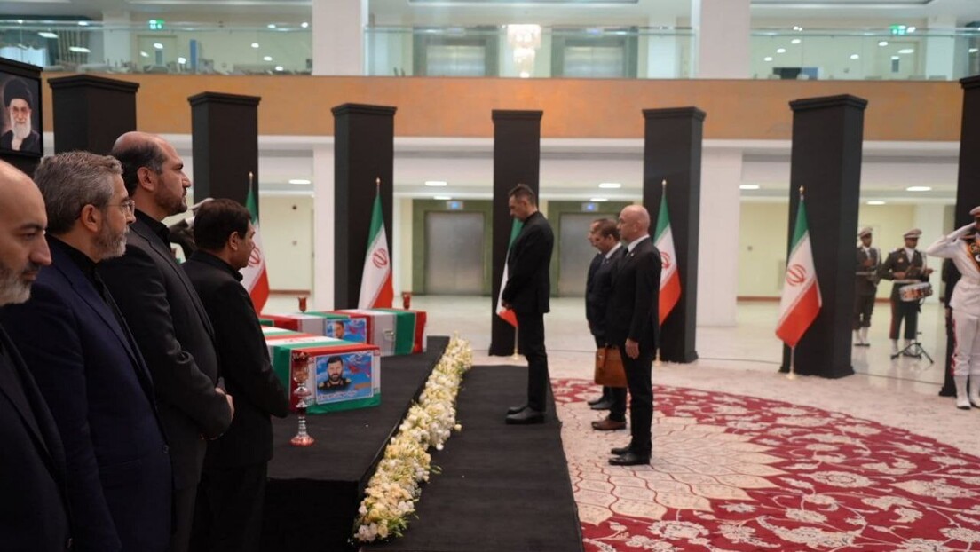 Вулин у Техерану предводи државну делегацију на сахрани иранског председника Раисија
