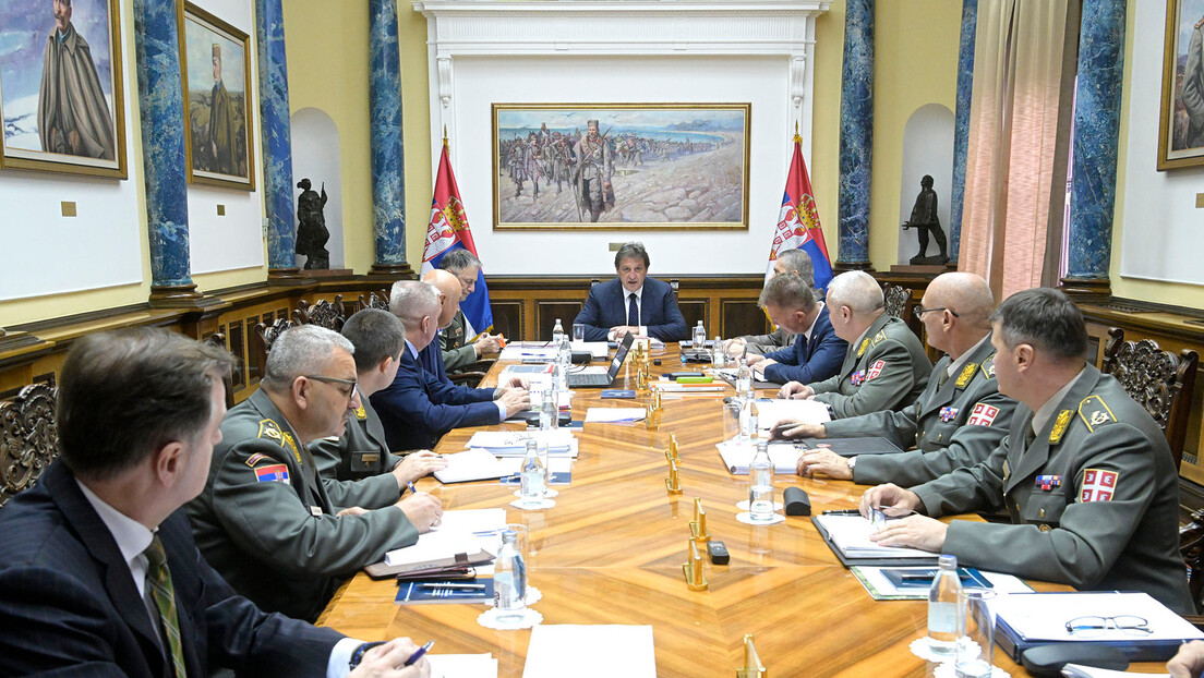 Одржан колегијум министра одбране: Наставља се јачање способности Војске Србије