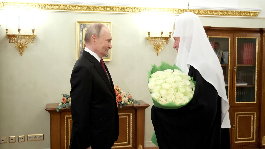 Putin se sastao sa ruskim patrijarhom pre puta u Minsk: Čestitao mu imendan