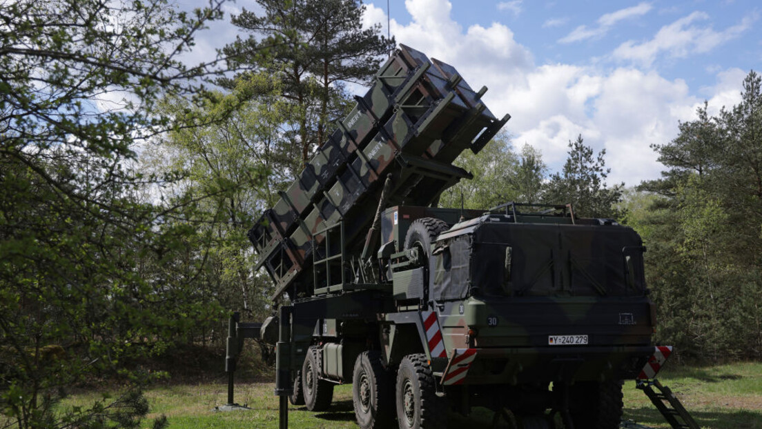 НАТО Лего: Холандија позива савезнике да заједно склопе један "патриот" за Украјину